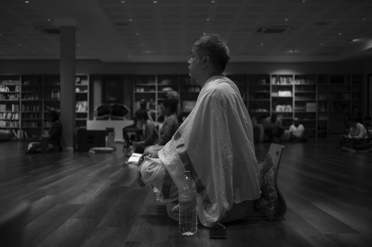 Silent sitting.